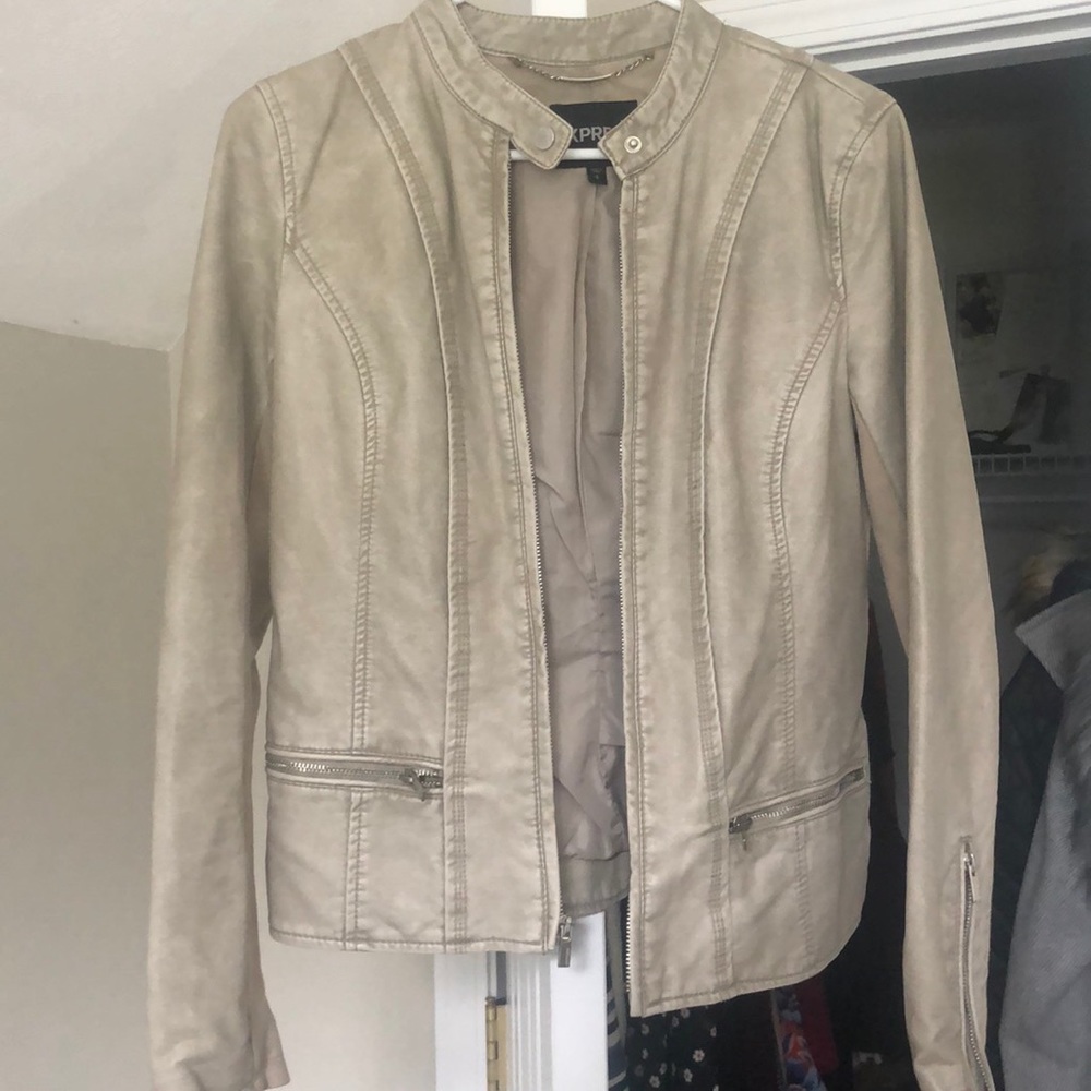 Express Leather Jacket - image 7